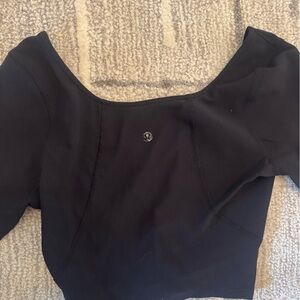 Black Lulu Lemon Top